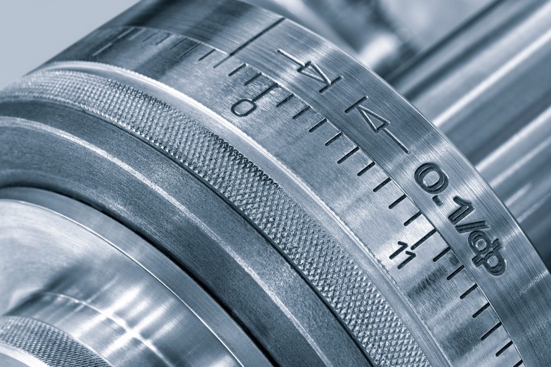 lathe-control-knobs-close-up-blue-tone-metal-machine-tools-industry-the-metalworking-process-by-turning-machine-machinery-industry-metal-processing-concept-background