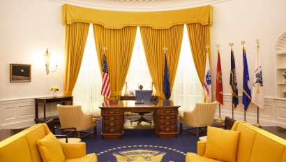 yorba-linda-california-february-24-2017-richard-m-nixon-oval-office-recreation-the-replica-room-is-part-of-the-museum-at-the-nixon-library-and-birthplace